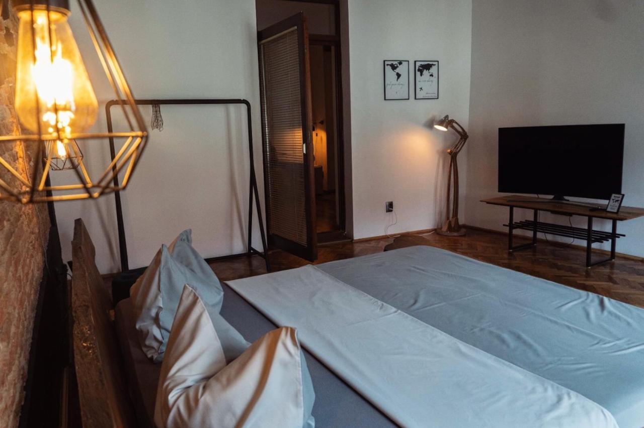 World Studio Sibiu Luaran gambar