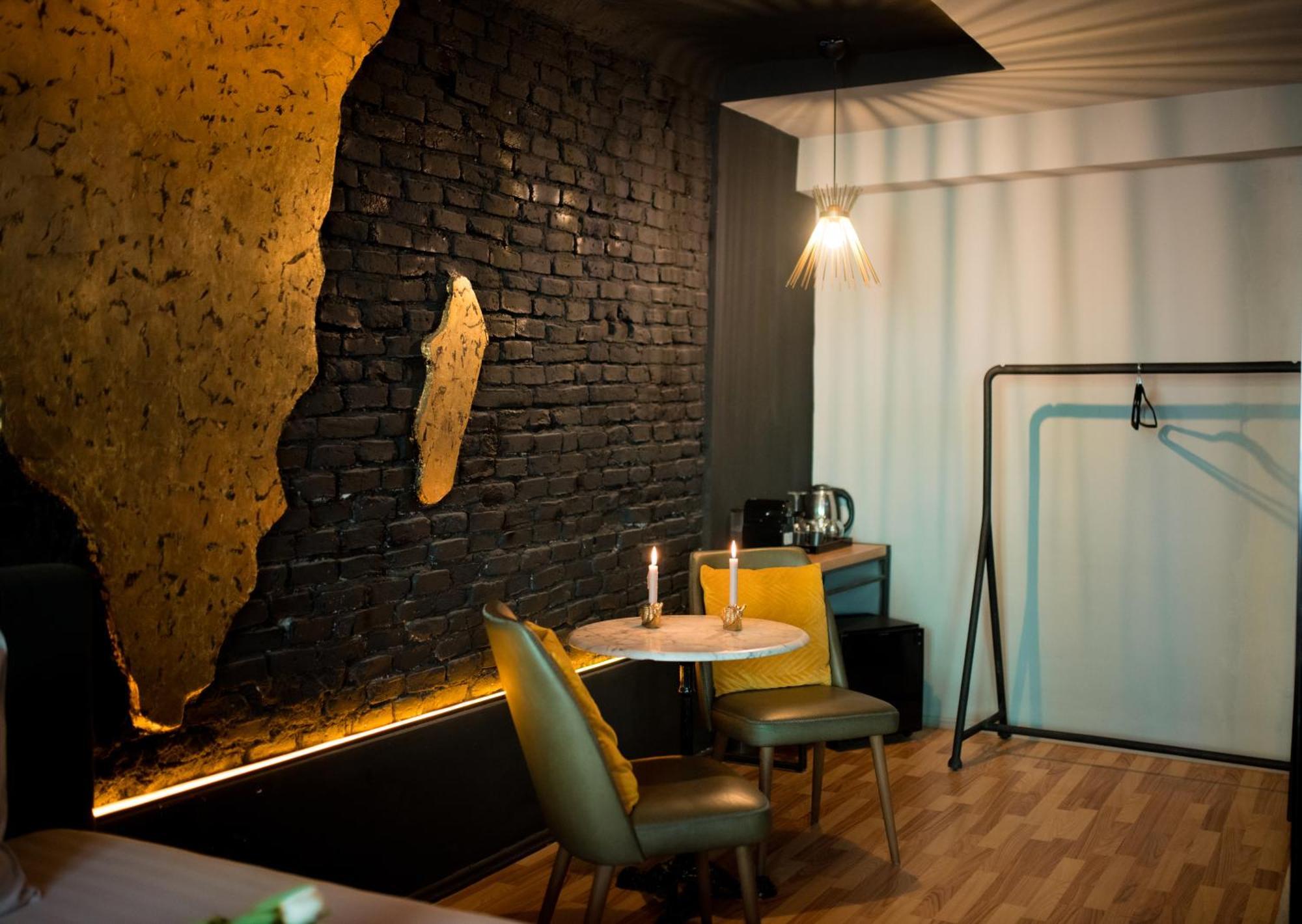 World Studio Sibiu Luaran gambar