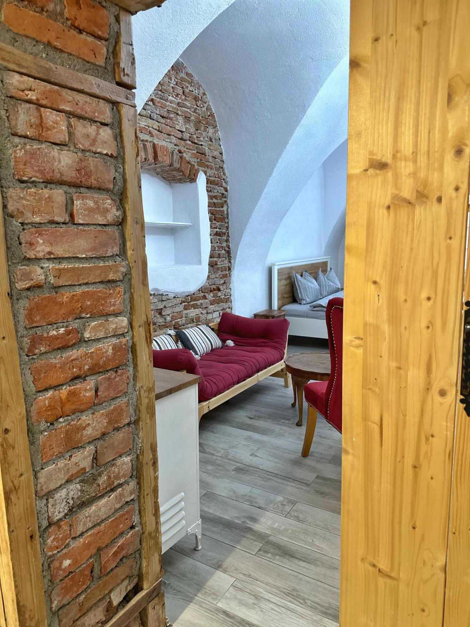 World Studio Sibiu Luaran gambar