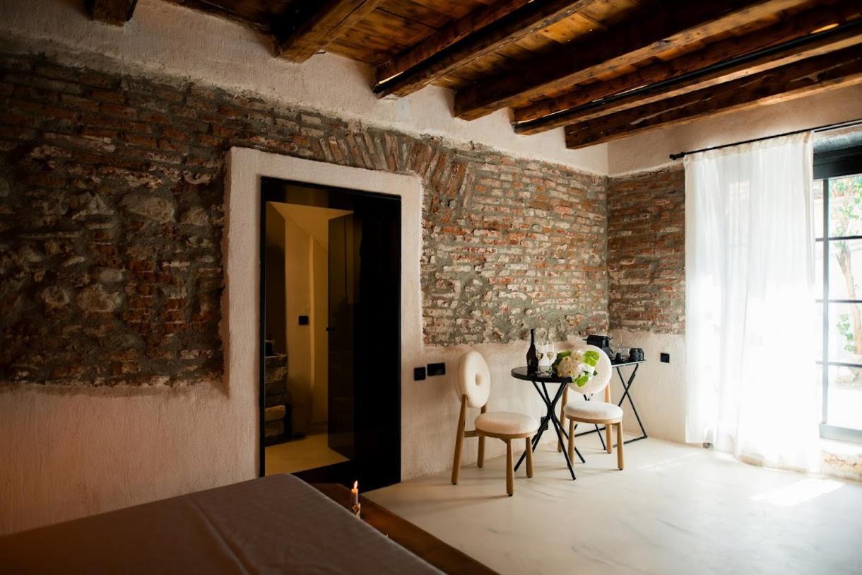 World Studio Sibiu Luaran gambar