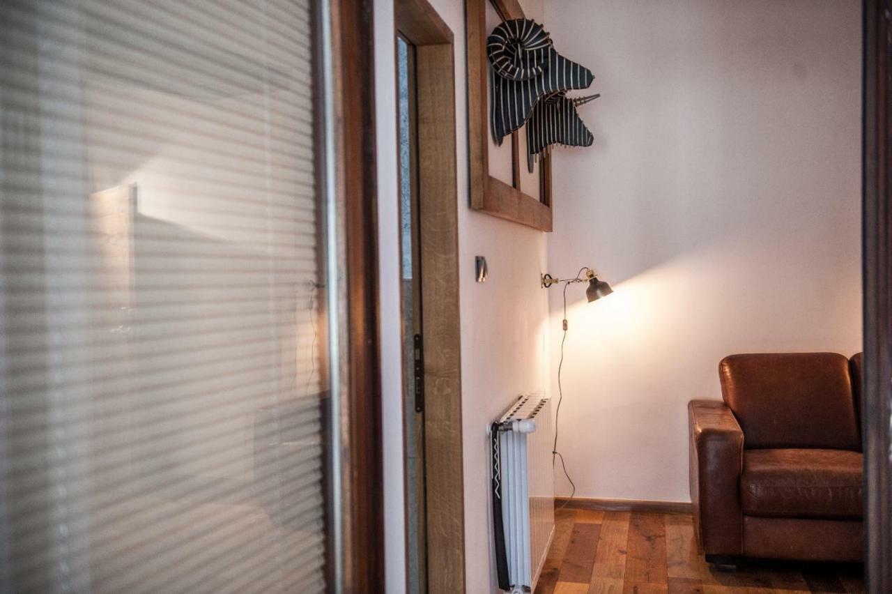 World Studio Sibiu Luaran gambar